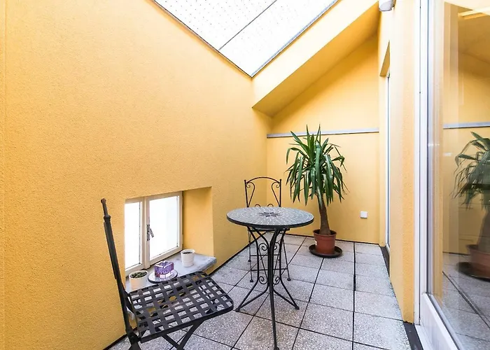 Attic Apartment By Wenceslas Square