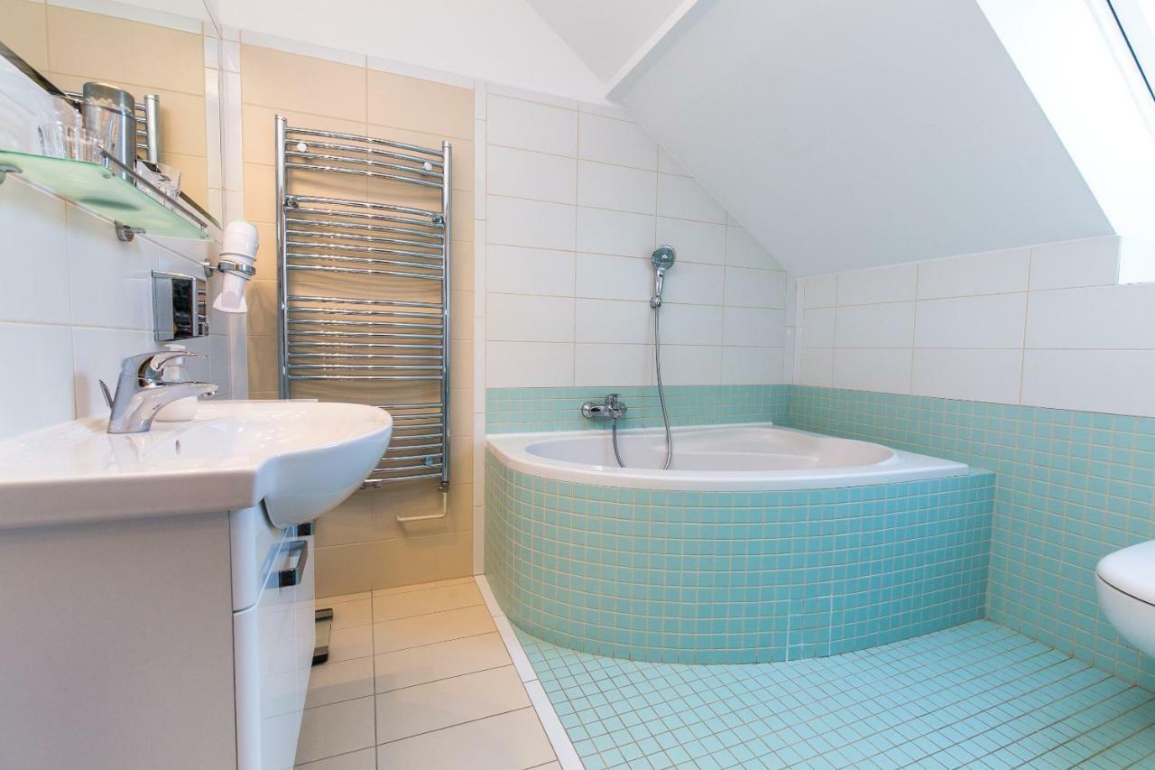 Attic By Wenceslas Square Апартаменты *