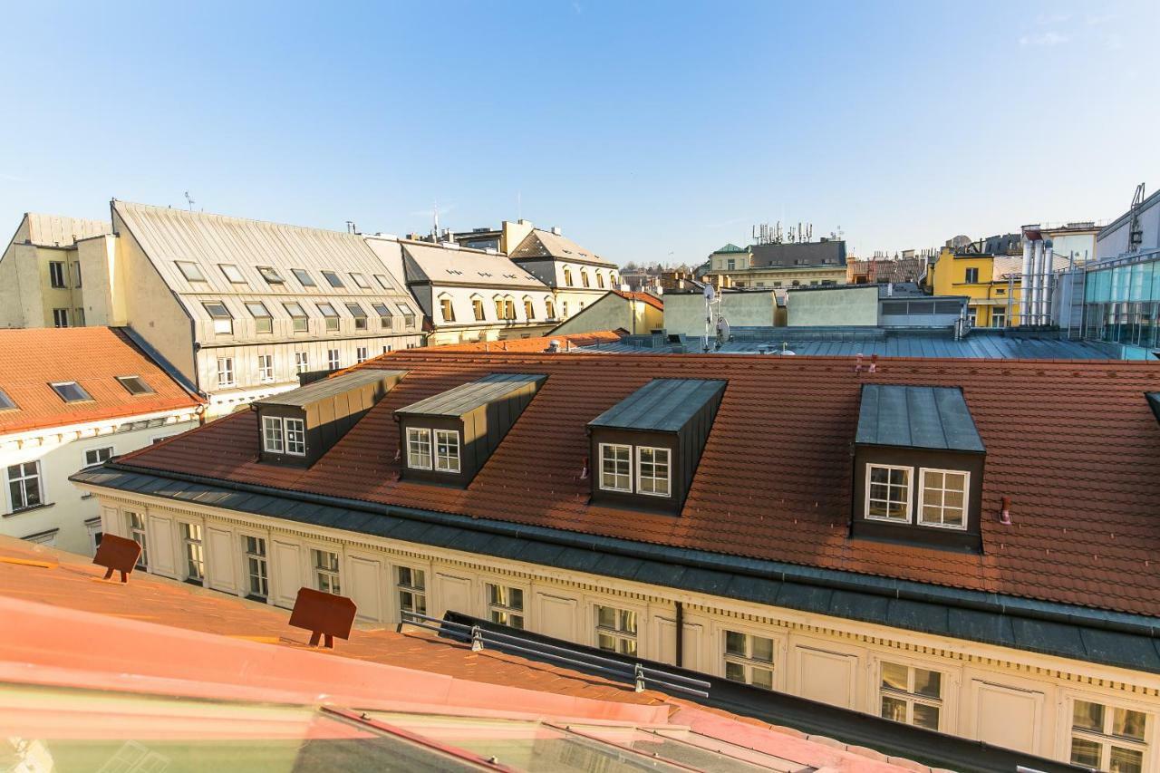 Апартаменты Attic By Wenceslas Square Прага